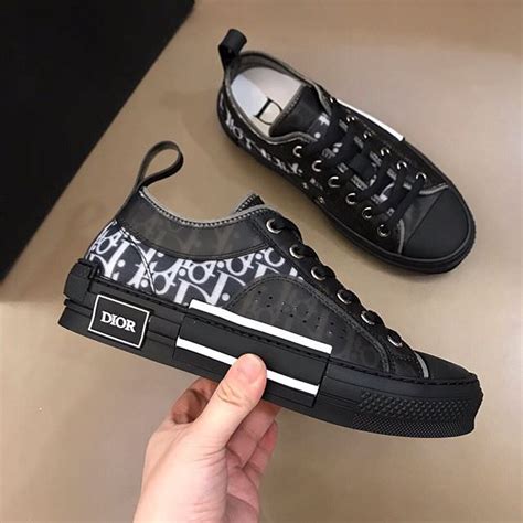 b23 low-top sneaker black and white dior oblique canvas|dior b23 sneaker sale.